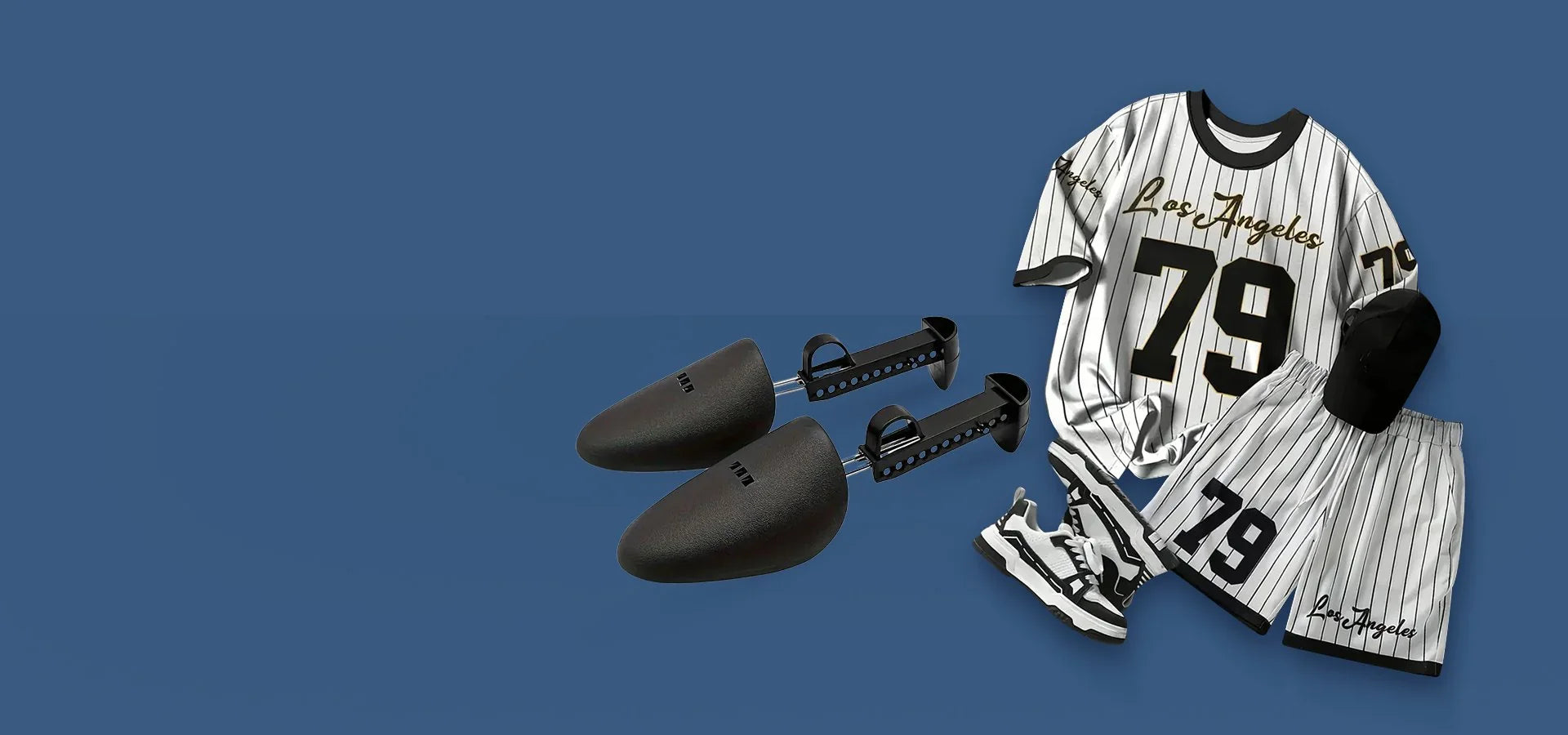 Комплект детски спортни дрехи с надпис Los Angeles, шапка, маратонки и калъп за обувки на син фон