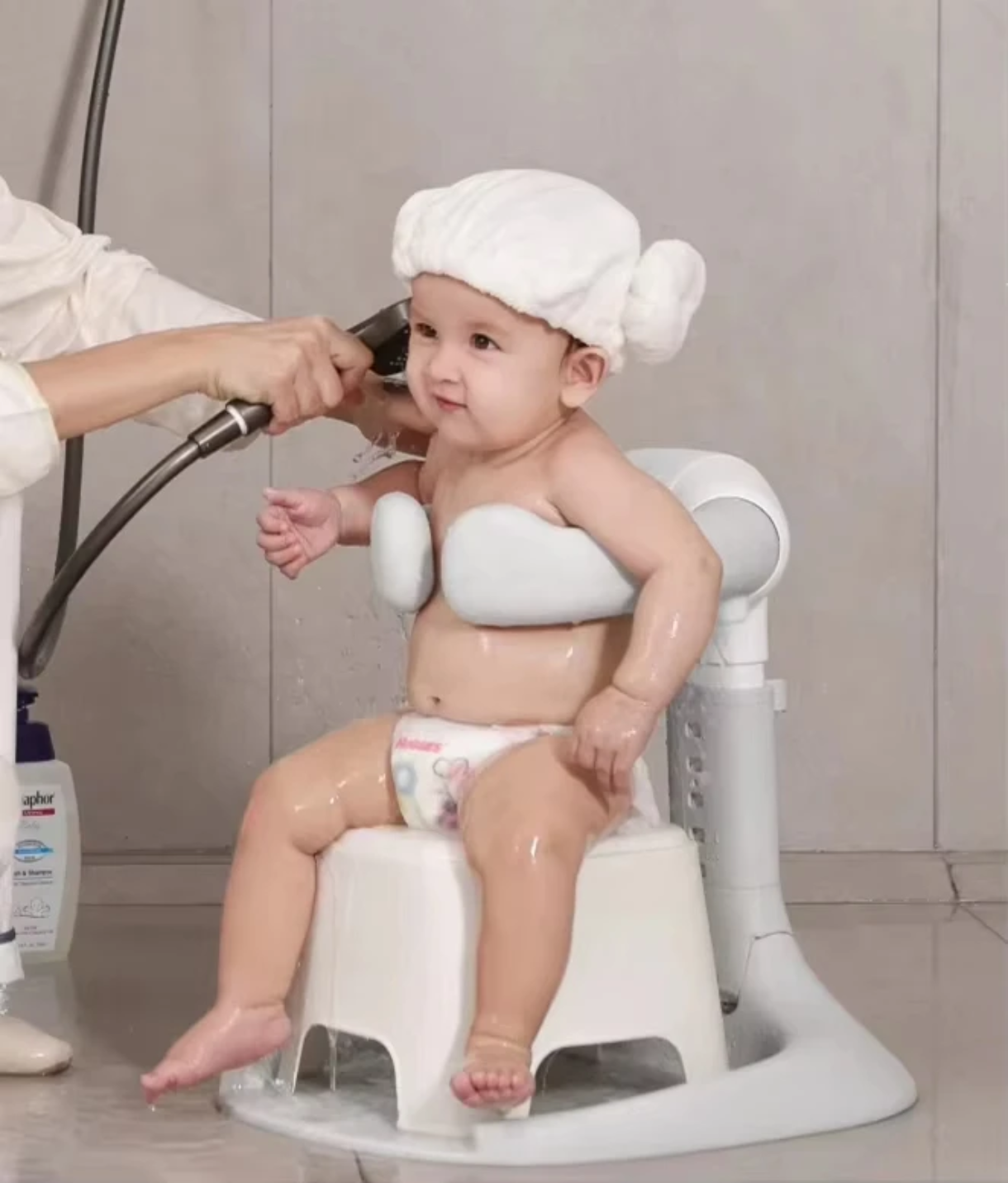 Сгъваема регулируема стойка за къпане за деца с противоплъзгаща основа