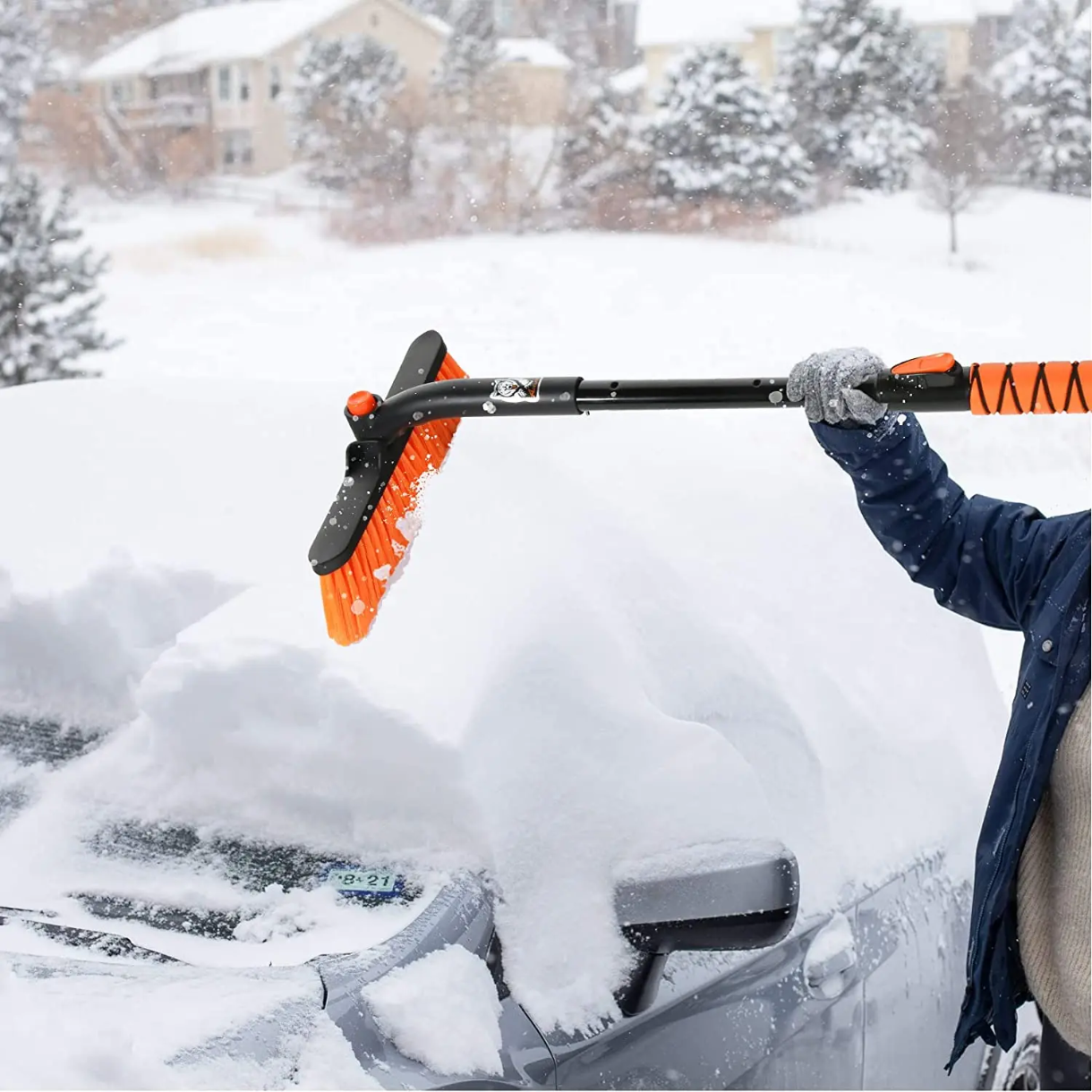 Универсален зимен комплект за кола – четка за сняг и стъргалка за лед