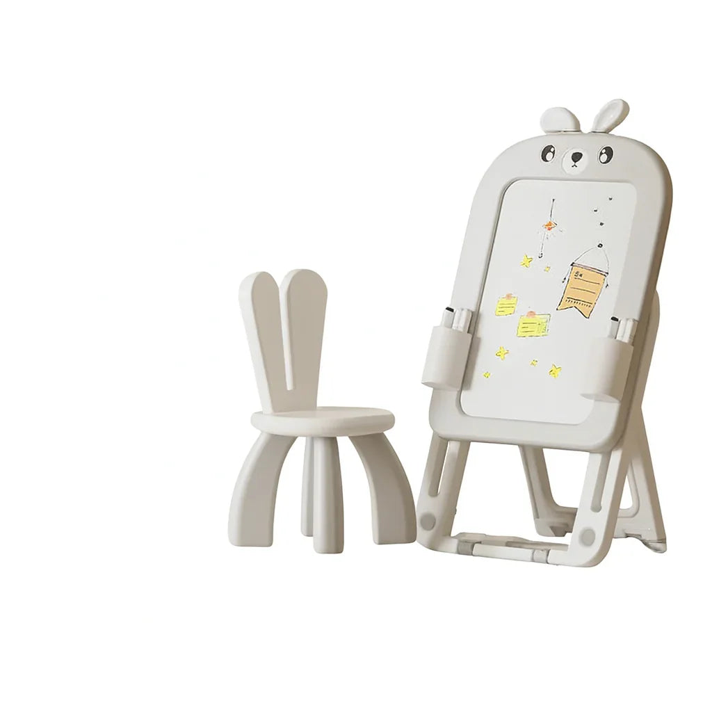 Детска бяла масичка със столче и бяла дъска за рисуване с форма на заек, подходяща за детска стая