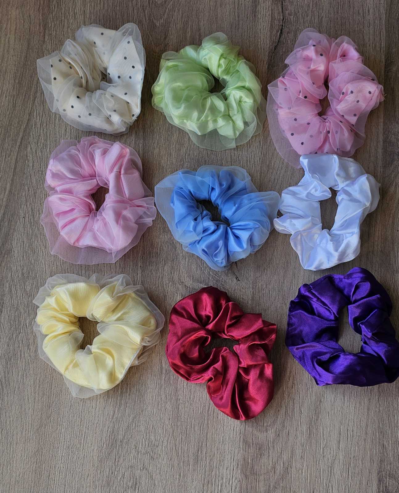 Скрънчи за коса с LED светлини